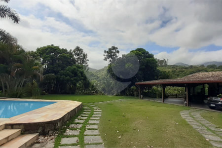 Casa à venda com 2 suítes em Campo Grande, Rio de Janeiro, RJ