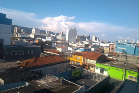 Apartamento à venda com 3 quartos, sendo 1 suíte,  no Centro, Mogi das Cruzes, SP