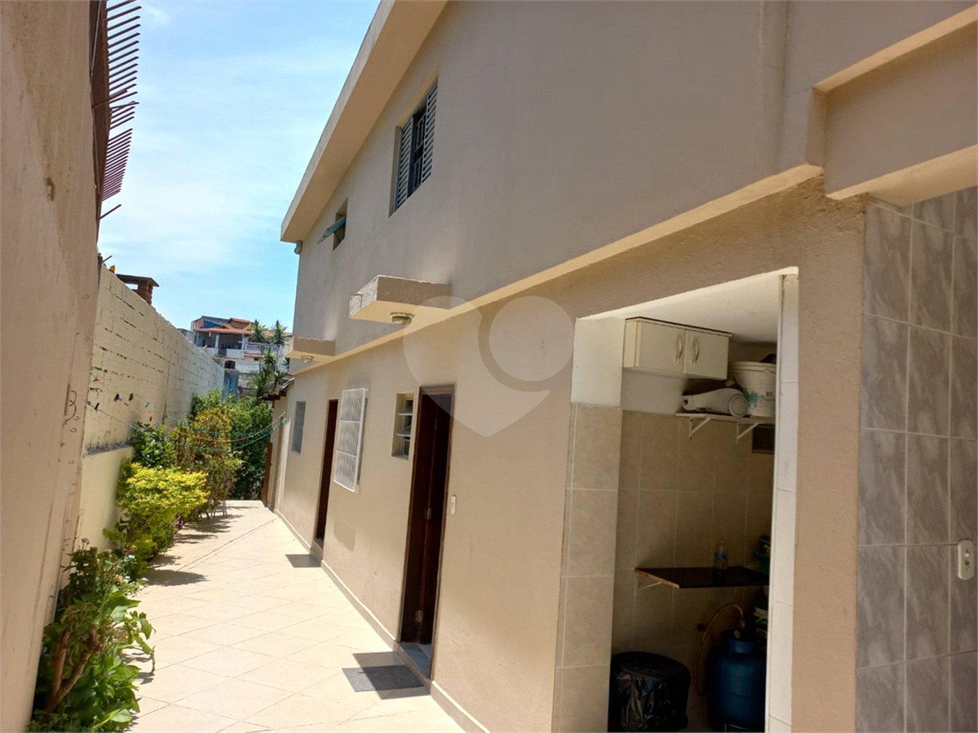 Sobrado à venda com 3 quartos, sendo 1 suíte,  em Vila Santo Estéfano, São Paulo, SP