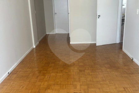Apartamento à venda ou para alugar com 4 quartos, sendo 1 suíte, no Centro, Ribeirão Preto, SP