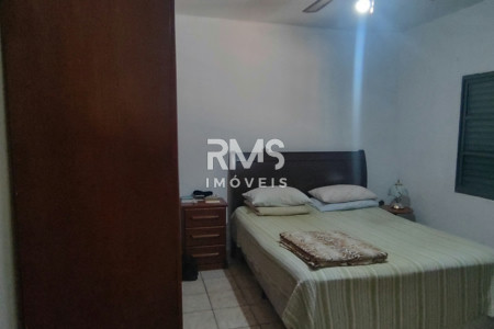 Chácara à venda com 4 quartos, sendo 2 suítes,  em Chácara Sete Quedas, Itu, SP