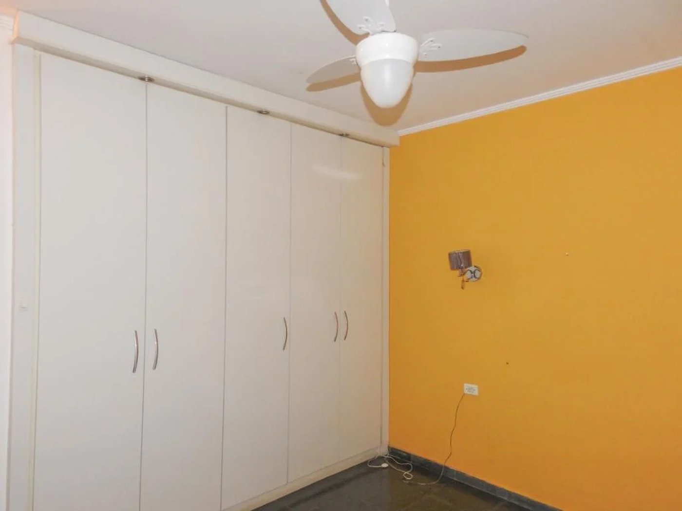 Casa Térrea à venda com 4 quartos, sendo 2 suítes,  em Jardim das Bandeiras, São Paulo, SP