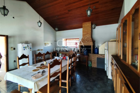 Casa em condomínio à venda ou para alugar com 4 suítes em City Castello, Itu, SP