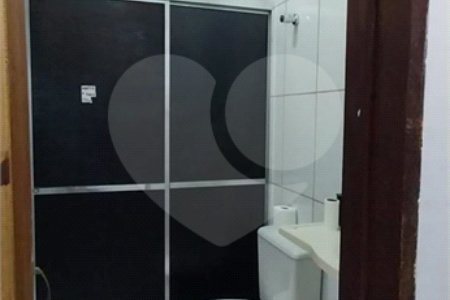 Sobrado à venda com 3 quartos, sendo 1 suíte,  em Jardim Regis, São Paulo, SP