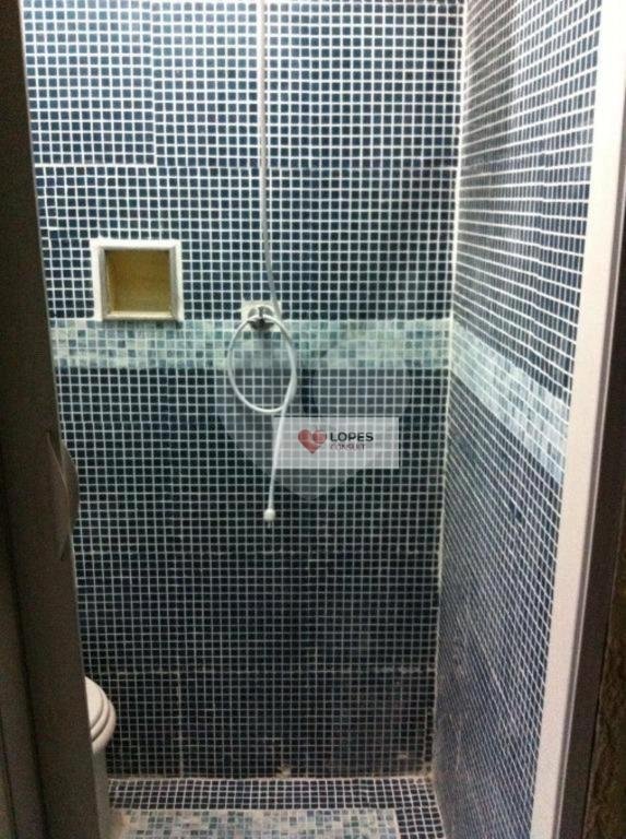 Sobrado à venda com 3 quartos, sendo 1 suíte, em Jardim das Palmas, São Paulo, SP