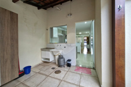 Casa à venda com 2 quartos no condomínio Residencial Santa Lucia, São Carlos - SP