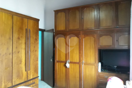 Sobrado à venda com 3 quartos, sendo 1 suíte,  em Jardim Oriental, São Paulo, SP