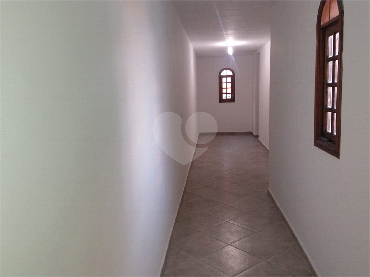 Sobrado à venda com 3 quartos, sendo 1 suíte, em Tremembé, São Paulo, SP