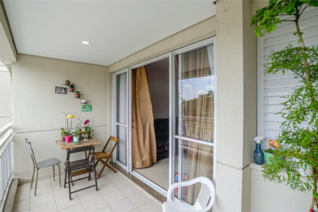 Apartamento à venda com 4 quartos, sendo 3 suítes, em Lar São Paulo, São Paulo, SP