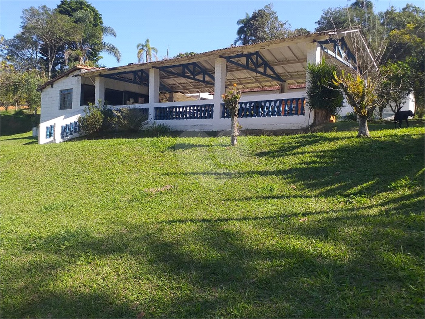 Sítio à venda com 4 quartos, sendo 1 suíte,  em Cruz das Almas, Biritiba-mirim, SP