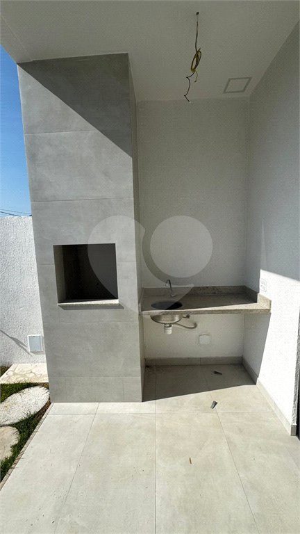 Casa à venda com 2 quartos, sendo 1 suíte, no condomínio Parque Guará, Rio de Janeiro - RJ