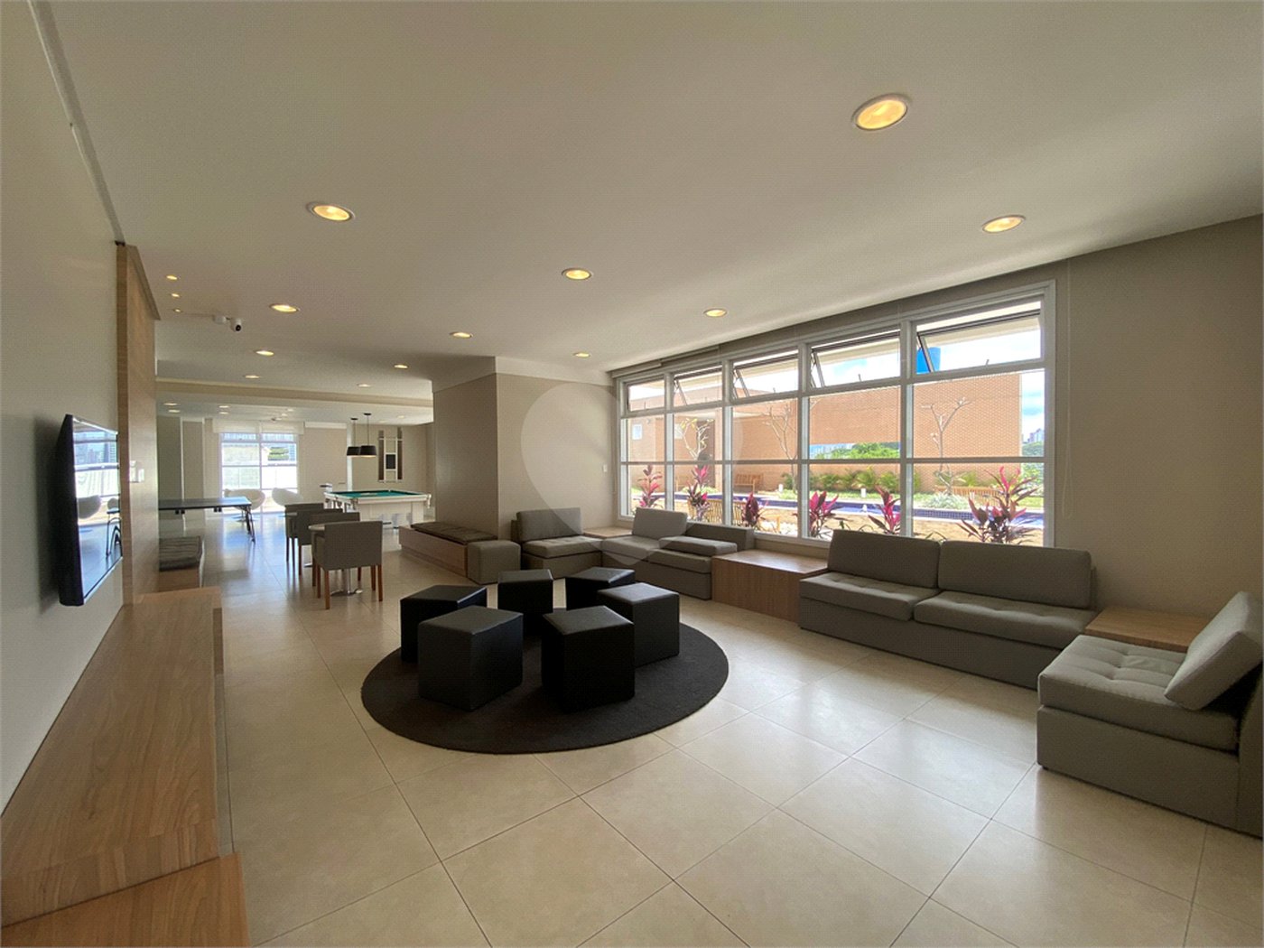 Apartamento à venda com 3 suítes em Barra Funda, São Paulo, SP