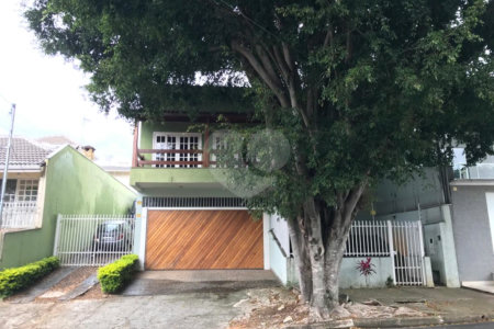 Sobrado à venda com 3 quartos, sendo 1 suíte, em Jardim América, Bragança Paulista, SP
