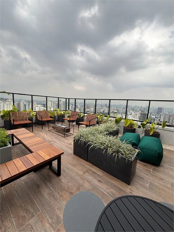 Apartamento à venda ou para alugar com 1 quarto em Pinheiros, São Paulo, SP