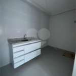 Casa à venda com 2 quartos, sendo 1 suíte, no condomínio Maracujas, São Paulo - SP