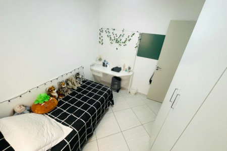 Casa à venda com 3 quartos, sendo 1 suíte, no condomínio Rafaela I, São Paulo - SP