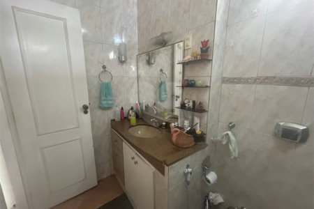 Apartamento à venda com 2 quartos, sendo 1 suíte, em Laranjeiras, Rio de Janeiro, RJ