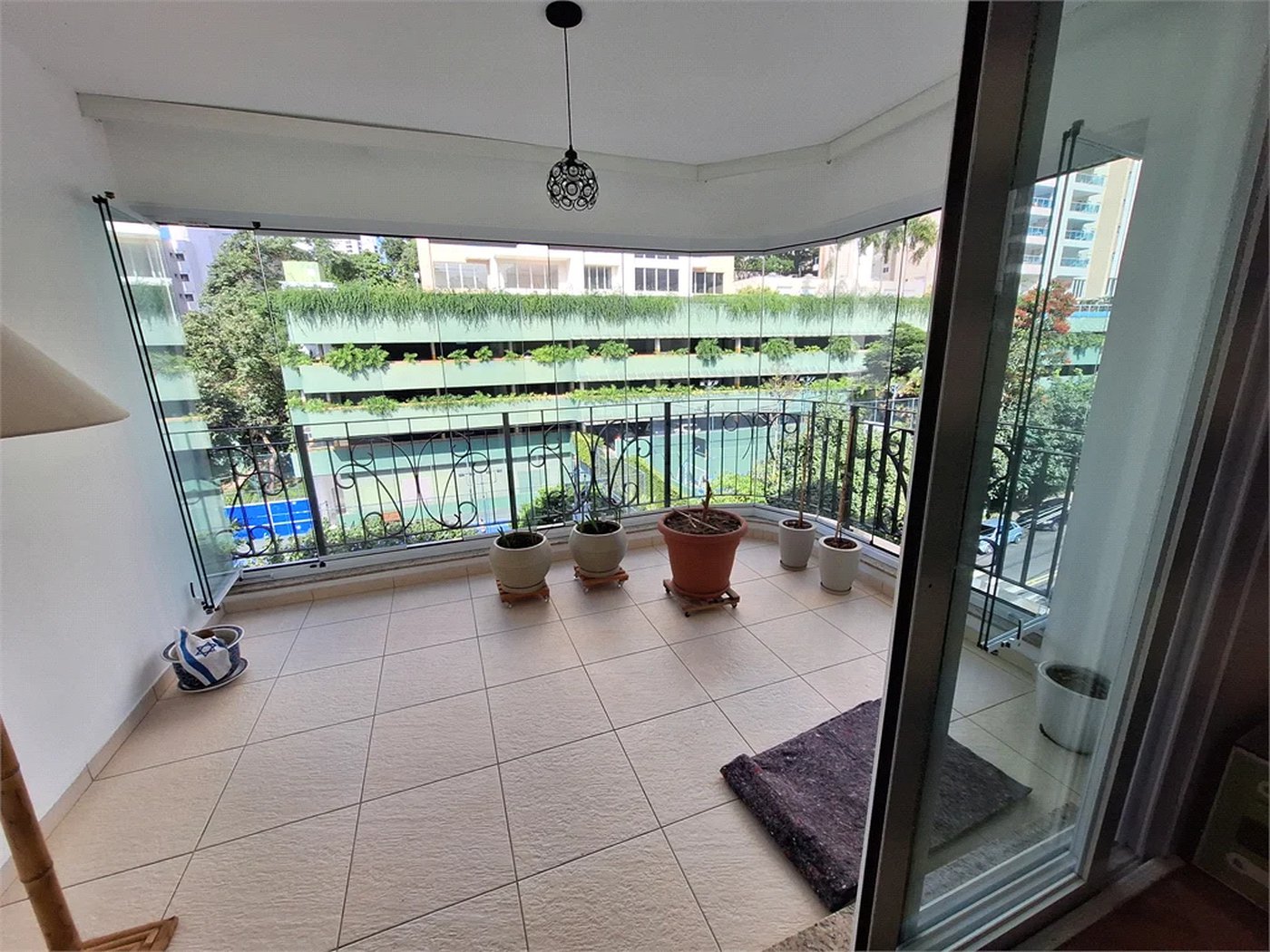 Apartamento à venda com 3 quartos, sendo 1 suíte, em Paraíso do Morumbi, São Paulo, SP