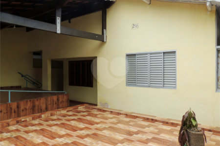 Casa à venda com 2 quartos em Jardim Lago Azul II, Louveira, SP
