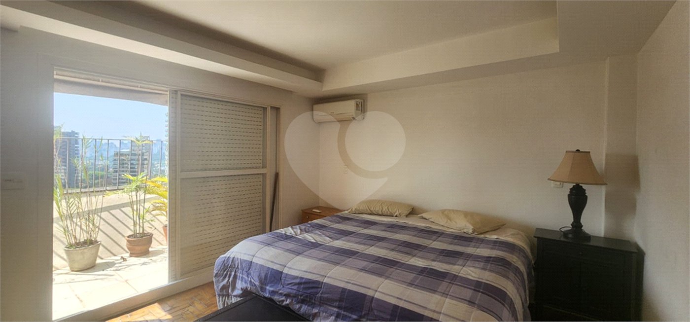 Apartamento à venda ou para alugar com 4 quartos, sendo 1 suíte, em Vila Nova Conceição, São Paulo, SP