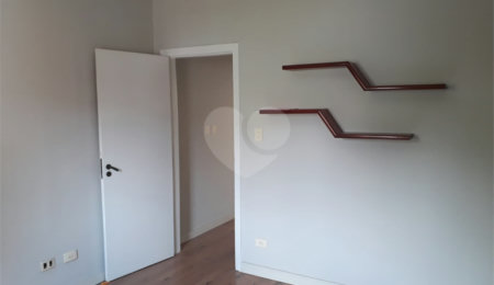 Casa à venda com 2 quartos em Vila Cordeiro, São Paulo, SP
