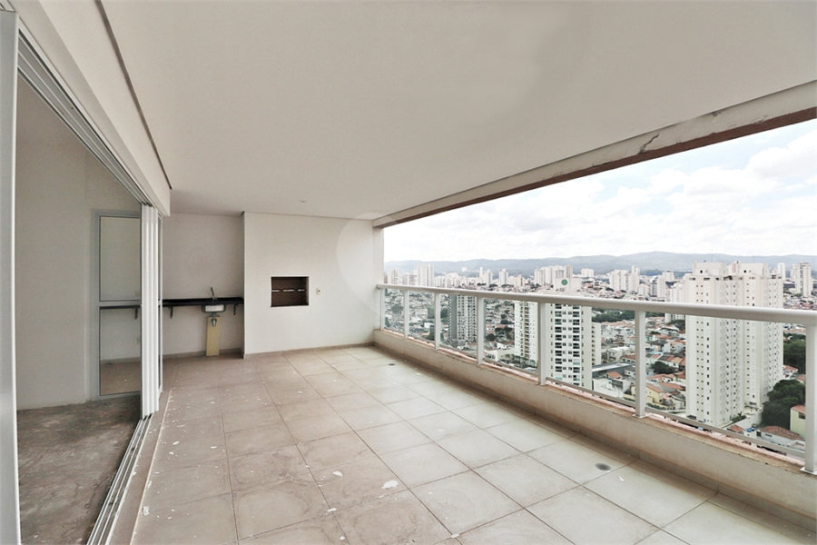 Apartamento à venda com 3 suítes em Santa Teresinha, São Paulo, SP
