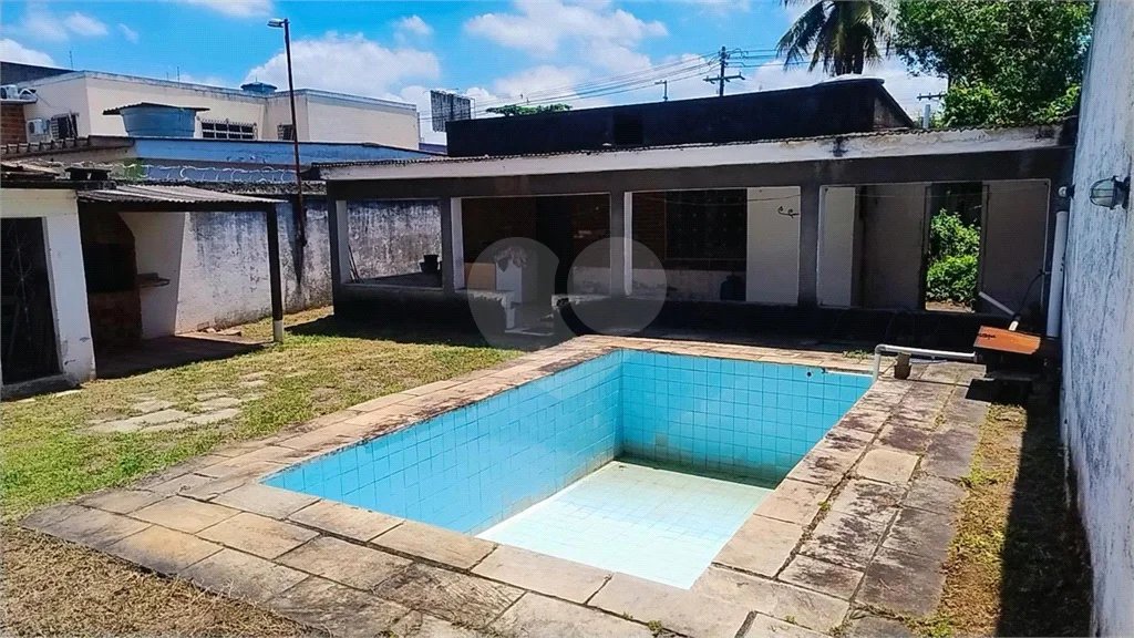 Casa à venda com 3 quartos em Campo Grande, Rio de Janeiro, RJ