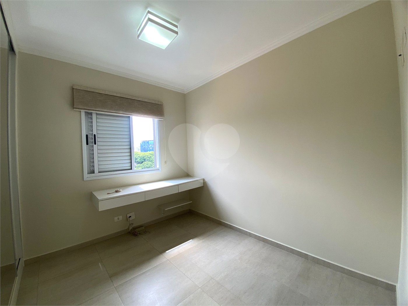 Apartamento à venda ou para alugar com 2 quartos, sendo 1 suíte, em Parada Inglesa, São Paulo, SP