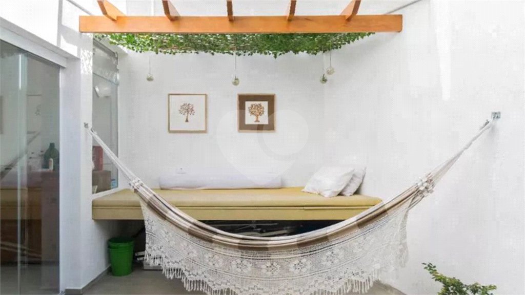 Sobrado à venda com 3 quartos, sendo 1 suíte, em Vila Firmiano Pinto, São Paulo, SP