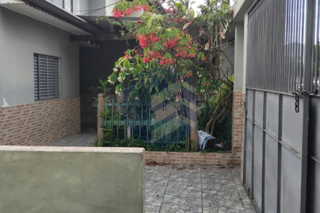 Casa Assobradada à Venda com 2 quartos em Jardim Celeste, São Paulo - SP