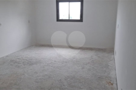 Apartamento à venda com 3 suítes em Santana, São Paulo, SP