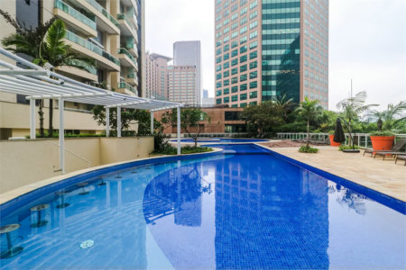 Apartamento à venda com 3 suítes em Cidade Monções, São Paulo, SP