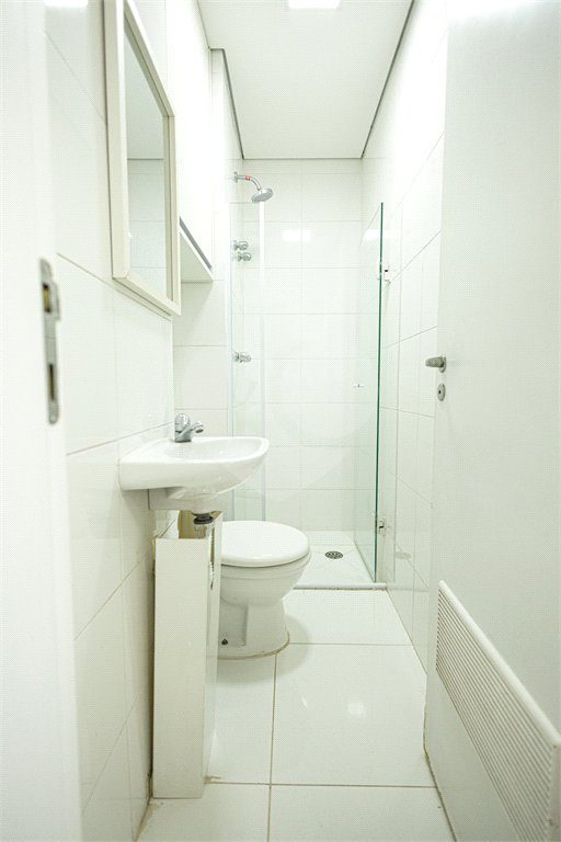 Apartamento à venda com 5 quartos, sendo 4 suítes,  em Parque Reboucas, São Paulo, SP