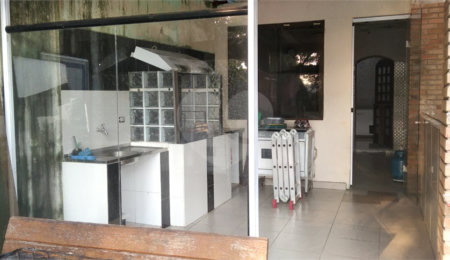 Casa à venda com 6 quartos, sendo 1 suíte, no condomínio Associação Reserva das Hortênsias, Mairiporã - SP