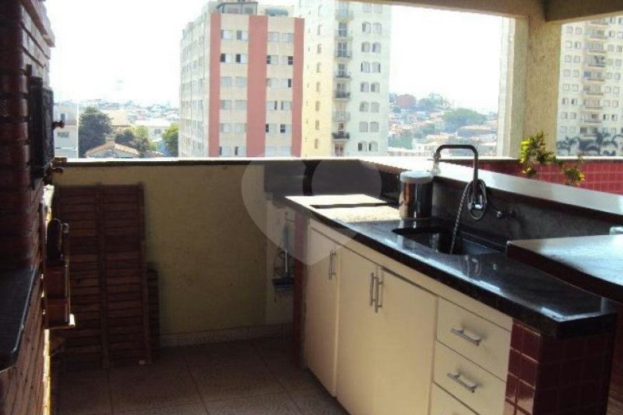 Sobrado à venda com 8 quartos em Vila Medeiros, São Paulo, SP