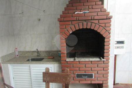 Casa à venda com 3 suítes em Vila Rosália, Guarulhos, SP