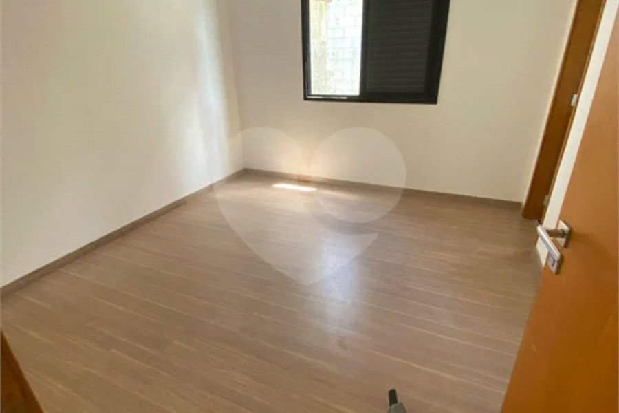 Casa à venda com 3 suítes em Chácara Roselândia, Cotia, SP