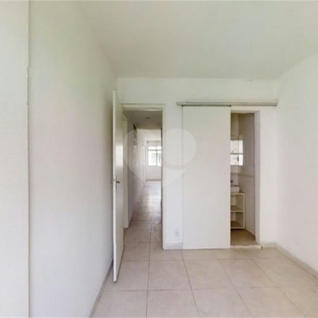 Apartamento à venda com 2 quartos, sendo 1 suíte, em Cambuci, São Paulo, SP