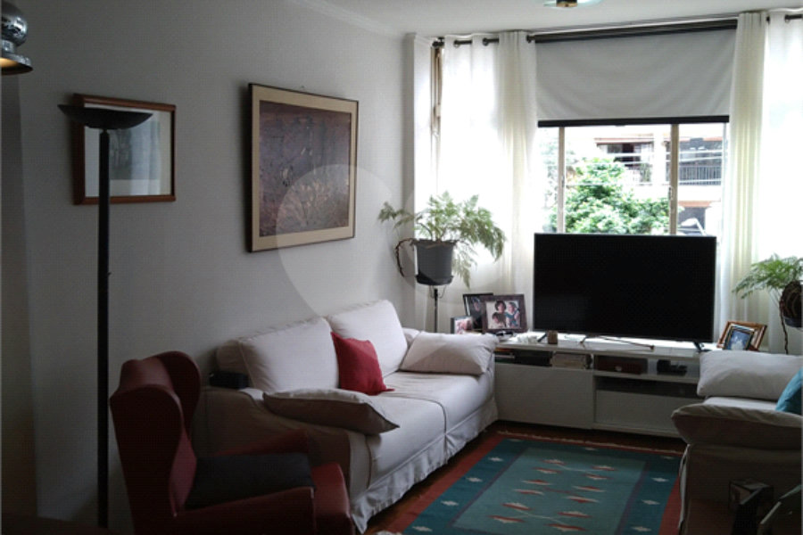 Apartamento à venda com 3 quartos, sendo 1 suíte, em Pinheiros, São Paulo, SP