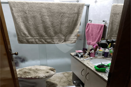 Casa Térrea à venda com 3 quartos, sendo 2 suítes, em Vila Gustavo, São Paulo, SP