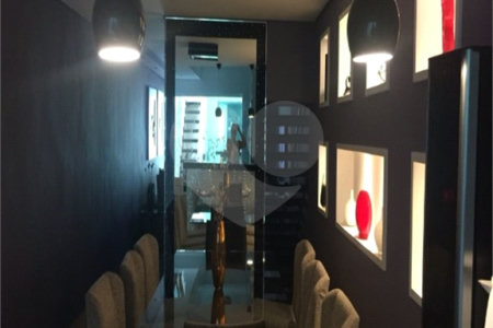 Casa à venda com 2 suítes em Vila Maria Alta, São Paulo, SP