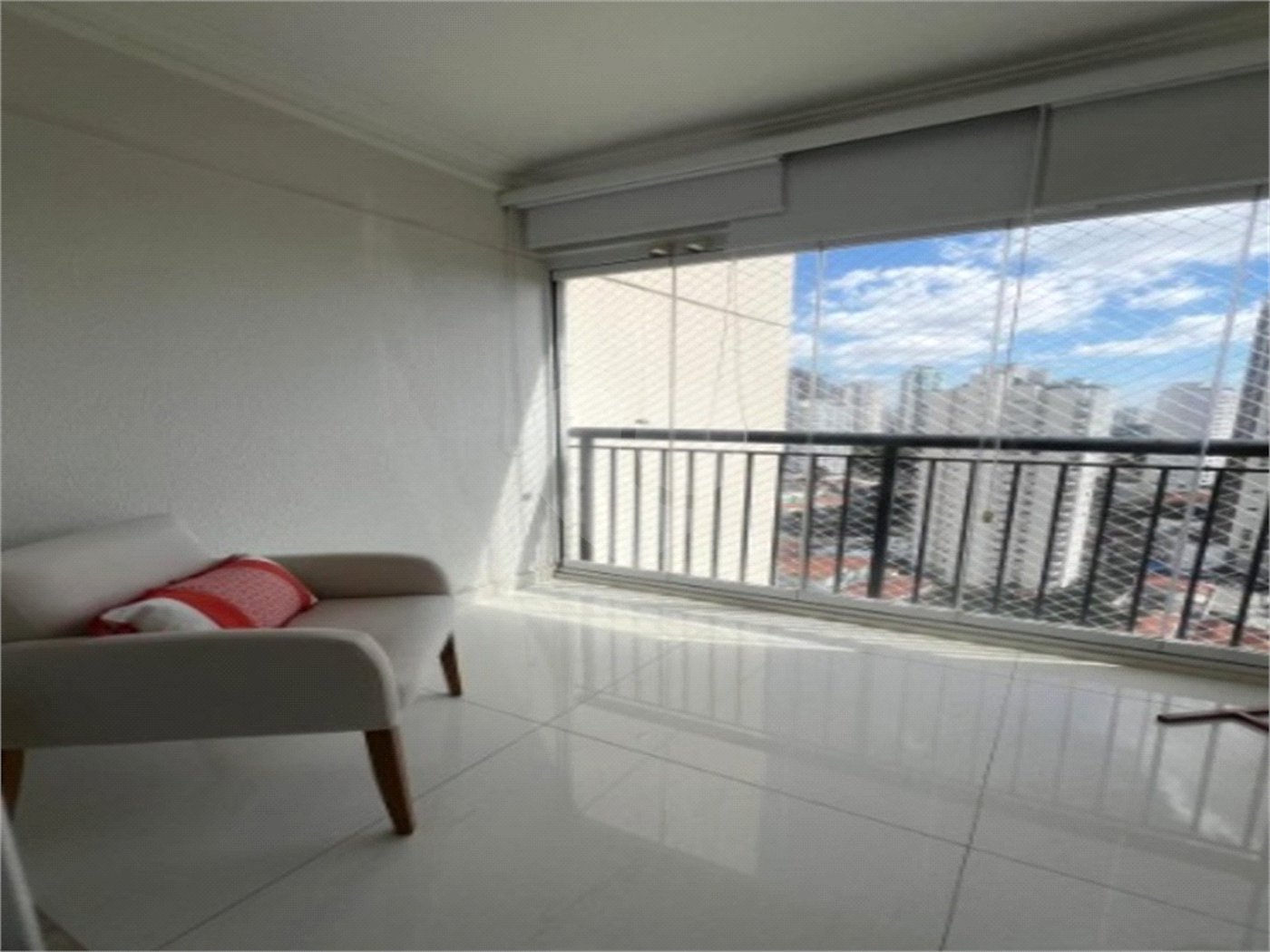 Apartamento à venda com 4 quartos, sendo 3 suítes, em Vila Regente Feijó, São Paulo, SP