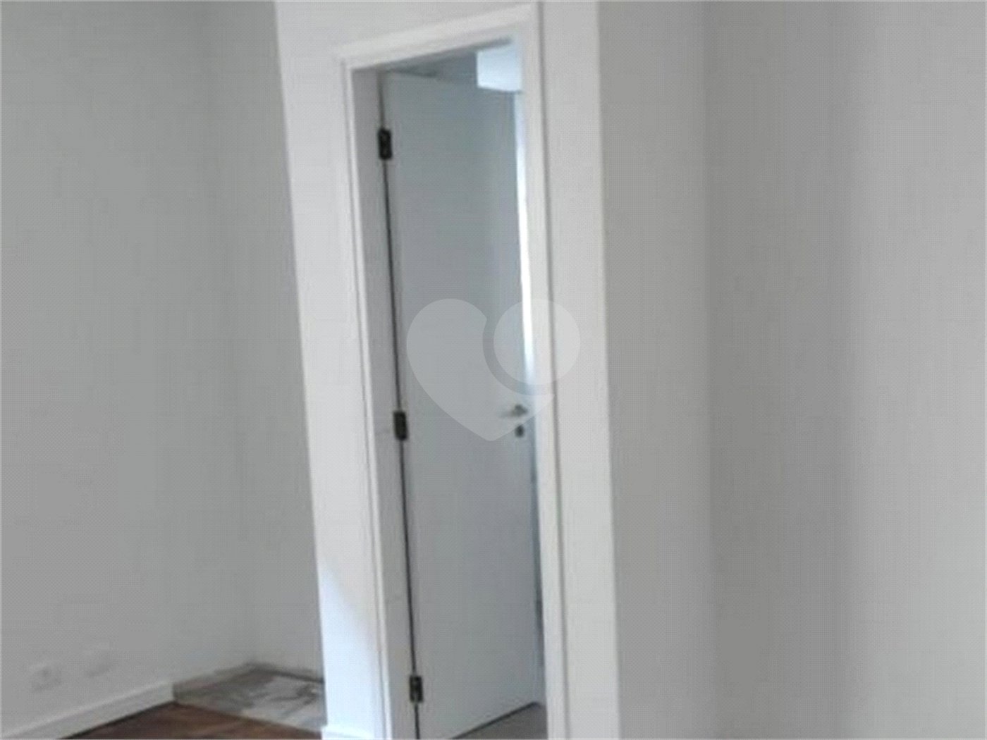 Sobrado à venda ou para alugar com 7 quartos, sendo 3 suítes, em Vila Mariana, São Paulo, SP