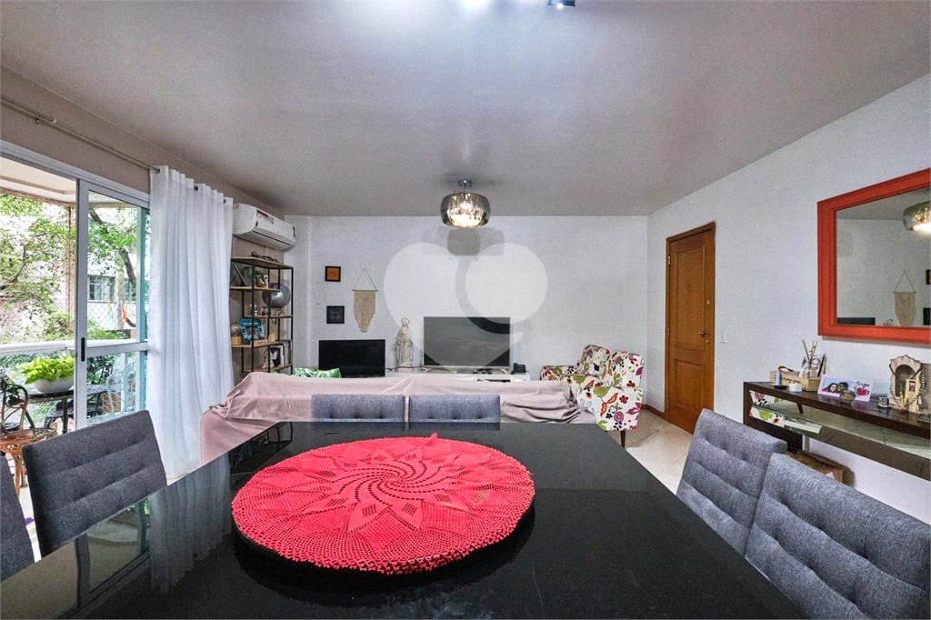 Apartamento à venda com 3 quartos, sendo 2 suítes, em Tijuca, Rio de Janeiro, RJ