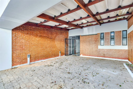 Casa à venda com 3 quartos, sendo 1 suíte, em Brooklin, São Paulo, SP