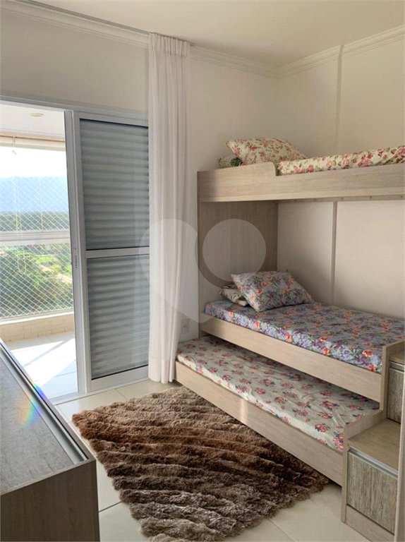 Apartamento à venda com 2 quartos, sendo 1 suíte,  em Indaiá, Bertioga, SP