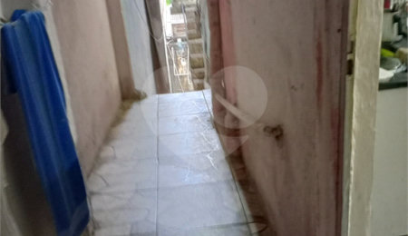Sobrado à venda com 3 quartos em Vila Menck, Osasco, SP