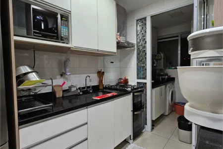 Apartamento à venda com 2 quartos em Vila Anastácio, São Paulo, SP