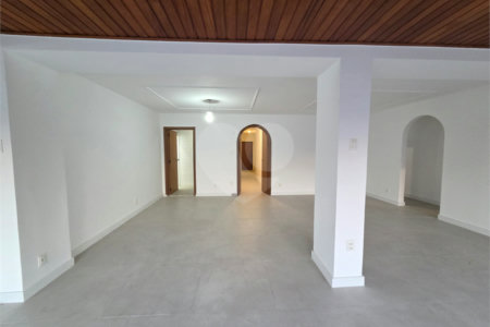 Cobertura à venda ou para alugar com 3 quartos, sendo 1 suíte, em Tijuca, Rio de Janeiro, RJ