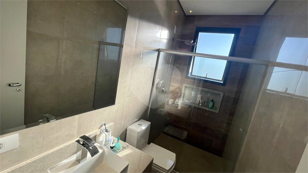 Casa à venda com 4 suítes no condomínio Porto Atibaia, Atibaia - SP